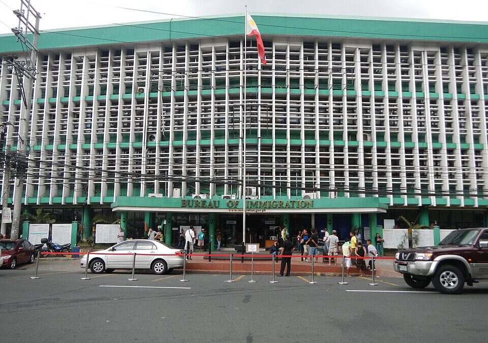 Downgrading a 9G Visa: What Foreign Workers Need to Do After Employment Ends